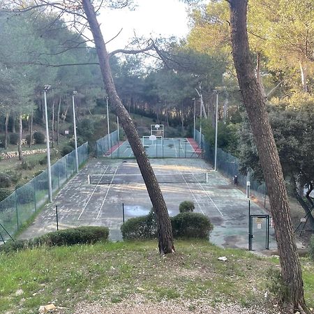 Studio Climatise Piscine Et Proche Plage Sanary-sur-Mer Εξωτερικό φωτογραφία